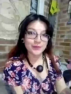 _Alaskamisa's Live XXX Chat