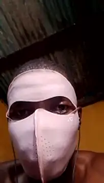 Chat +18 de HornyAss_Bitch ao vivo