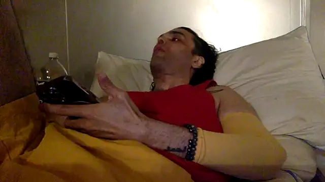 StuntingSpunMarine69: διαδικτυακό σόου στην κάμερα