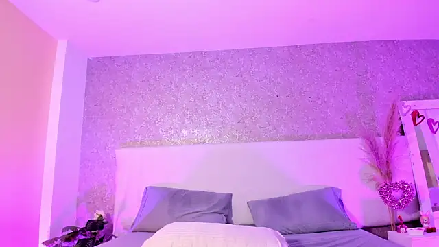 XXX chat uživo modela KamileBlake