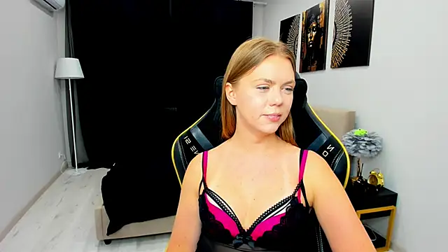 Czat XXX na żywo – Strawberrye