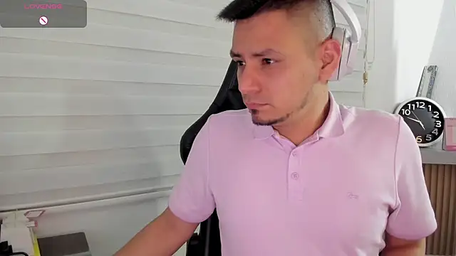 Chat XXX ao vivo de Rick_Adams