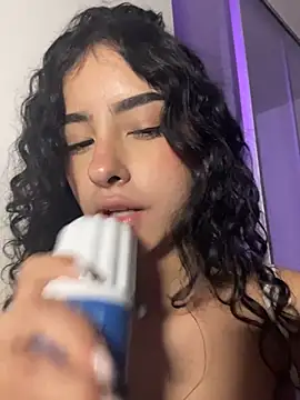 RosseMelody live XXX chat