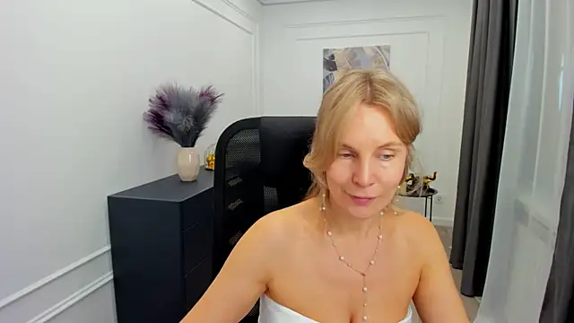 Chat +18 de Sinty_Devis ao vivo