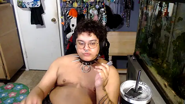 Show modela RudyRebel na web-kameri