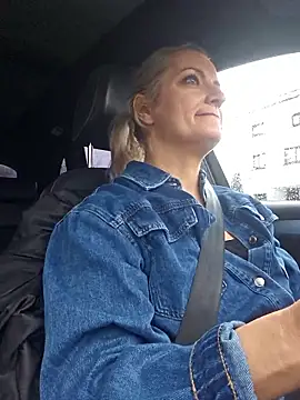 Sembang XXX Secara Langsung LadyTouch