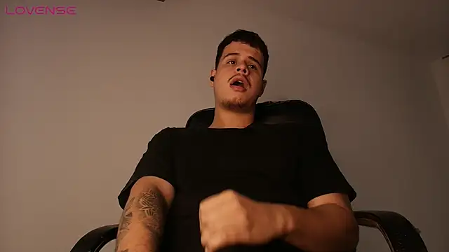 Онлайн чат XXX BjornSteel