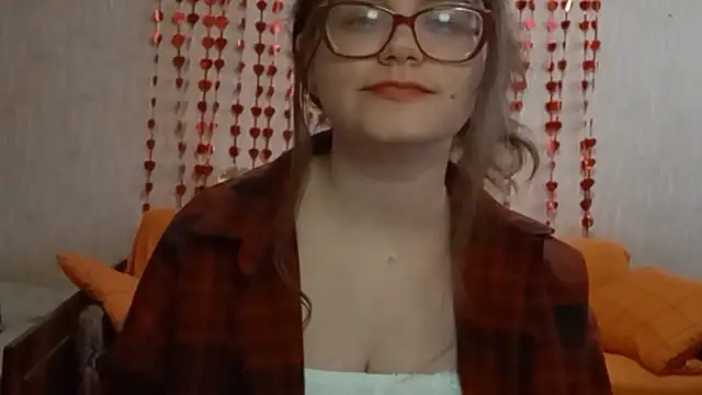 Chat +18 de Miyabeee ao vivo