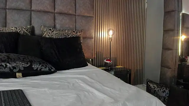 BrigitteVons 라이브 XXX 채팅