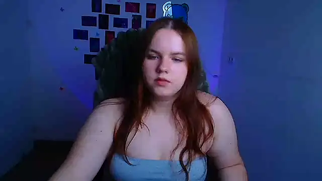 แชท XXX สดของ Kitty_Mia_Kitty