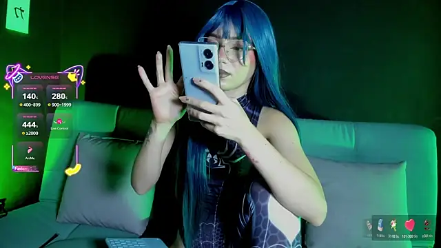 KittyMadi: онлайн-секс-чат