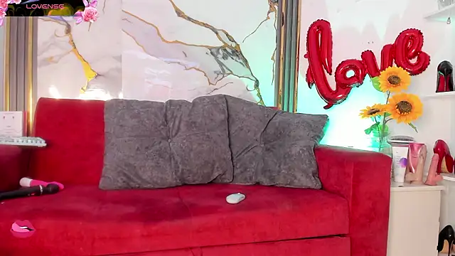 แชท XXX สดของ LoverLauren2