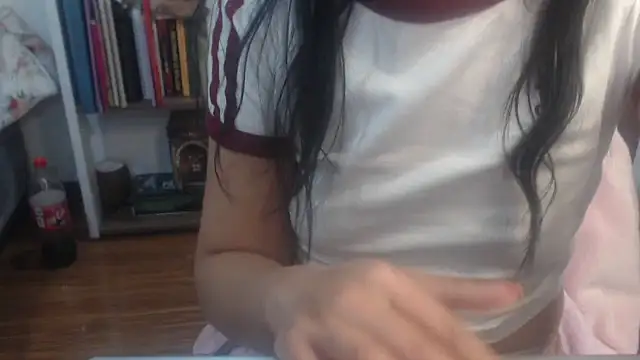 sabrina_v_: απευθείας συνομιλία ΧΧΧ