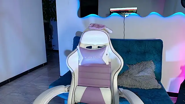 Show modela Giaa_Moretii na web-kameri