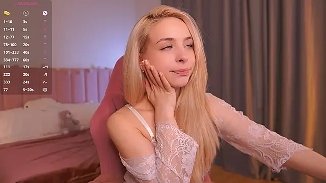 ShinyBarbie Pertunjukan Webcam