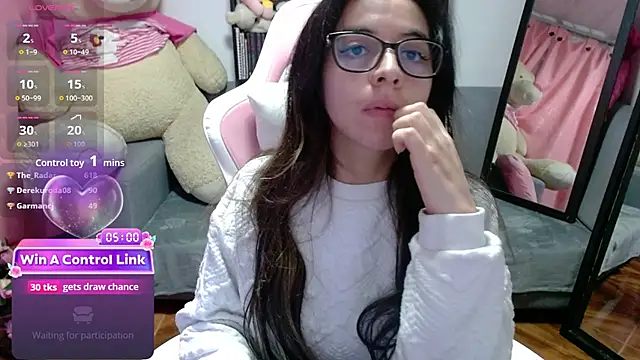 دردشة Maggie_Fox3 الجنسية المباشرة