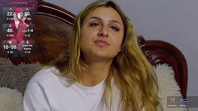 NicolePlay Chat XXX in diretta