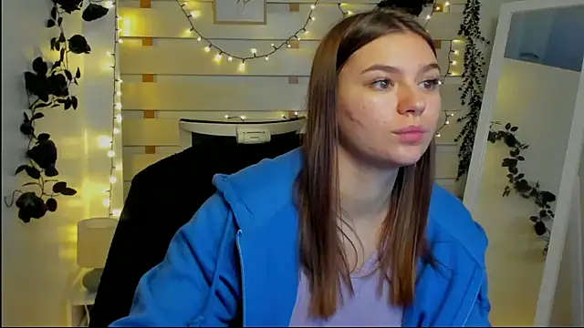 Josephine_Kiss Adlı Modelin Canlı XXX Sohbeti