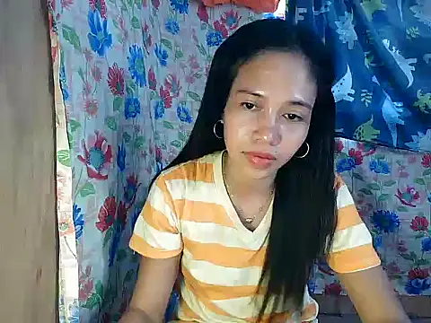 Czat XXX na żywo – PinaySkinnyGirl