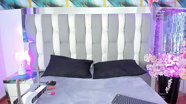 Онлайн чат XXX IsaDiiaz