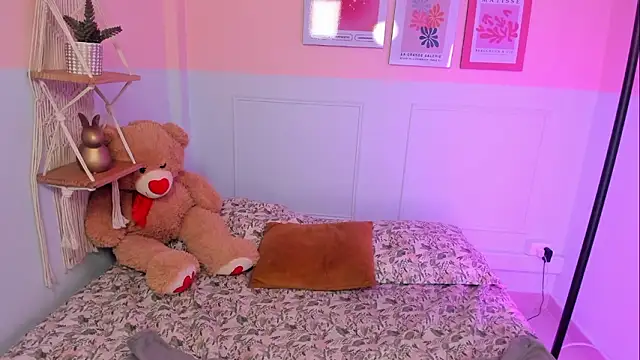 Chatroom XXX en direct de Camila_Rivers