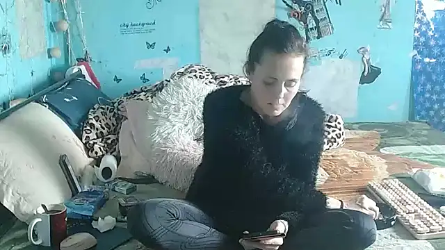 brighteyes77 – Live XXX-chat