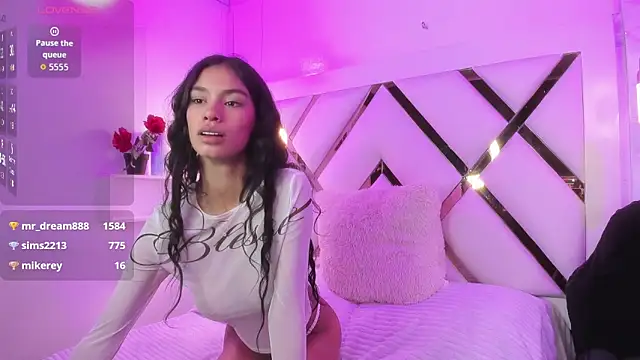 Anniie__Evans live XXX chat