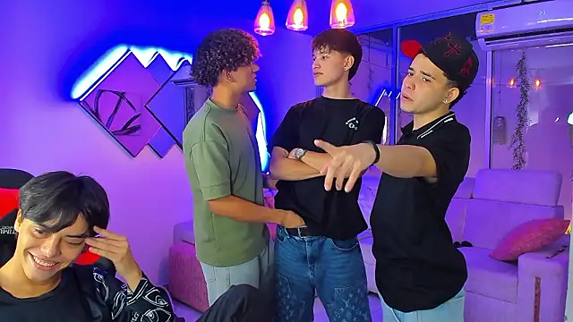 دردشة Houseofwarrios الجنسية المباشرة