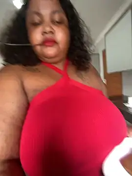 Show modela MissLola27 na web-kameri