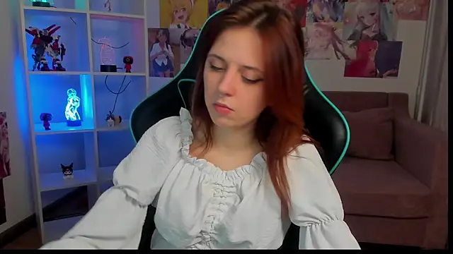 FreyaVey: онлайн-секс-чат