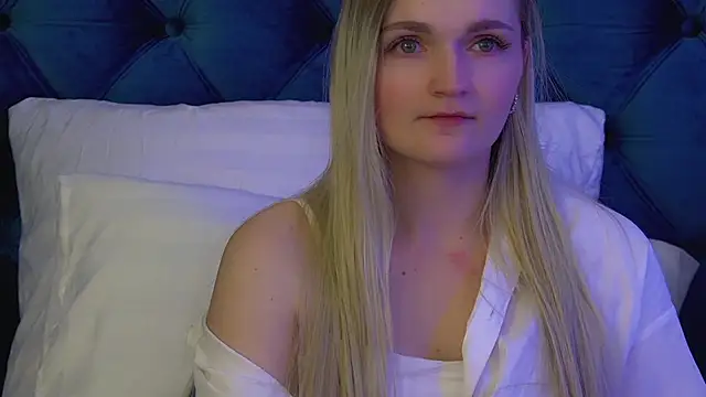 AnnyRaii's Live XXX Chat