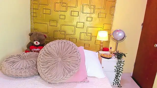 Julia_Haye Obrolan Langsung XXX