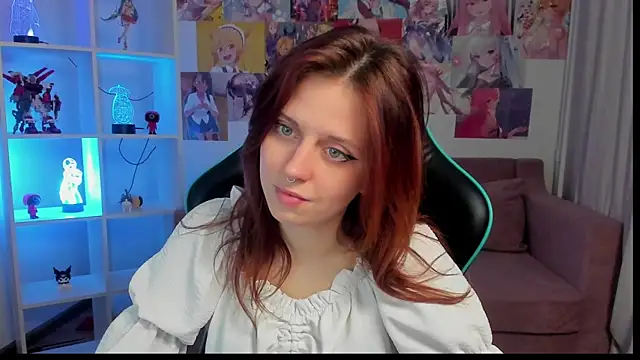 XXX chat uživo modela FreyaVey