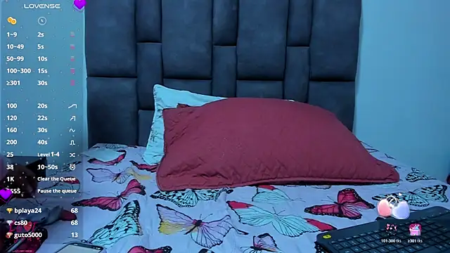 Chat +18 de Vahiolet_smith ao vivo