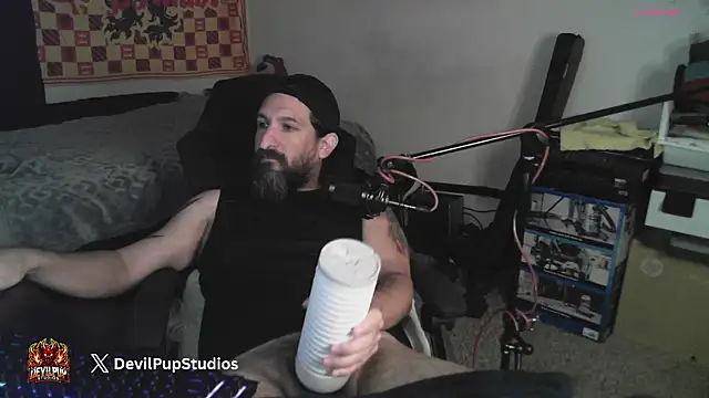 Show webcam de DevilPup75_