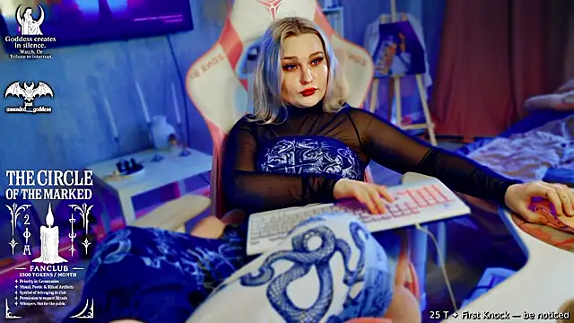 Živý XXX chat Wounded_Goddess_