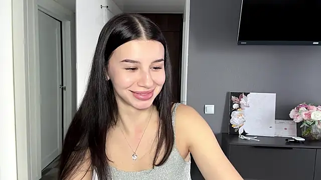 ColeneSis Adlı Modelin Canlı XXX Sohbeti