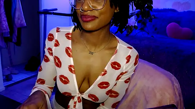 CocoSage: вебкам-шоу