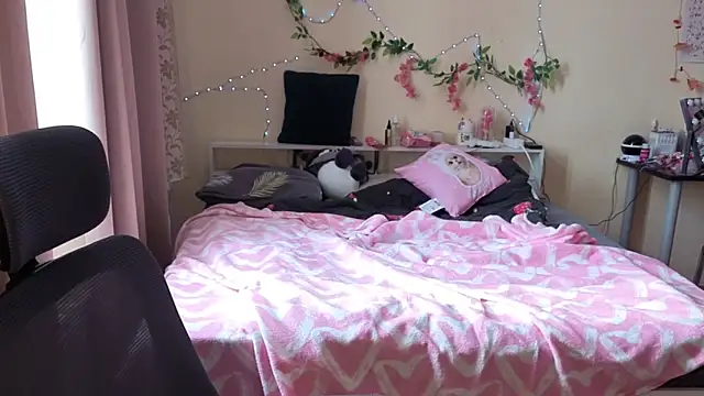 boozekirs_ Live XXX-chat