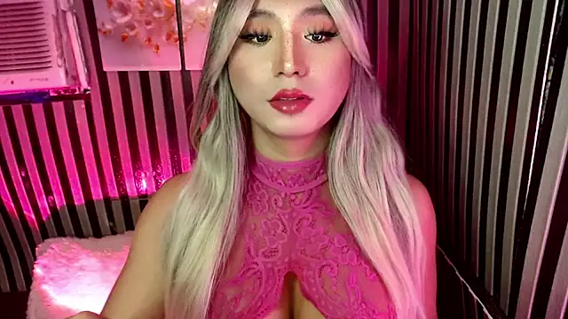 Pertunjukan Kamera Web HoresCOCKLUCY