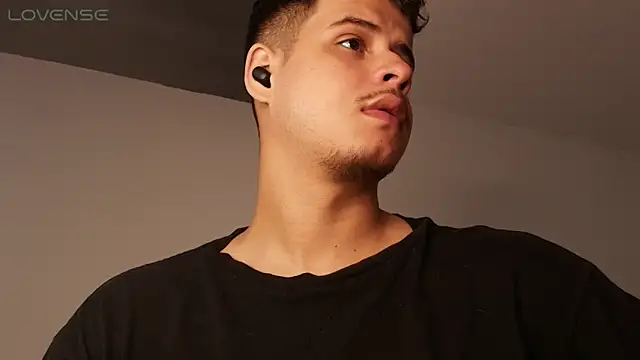 BjornSteel Pertunjukan Webcam