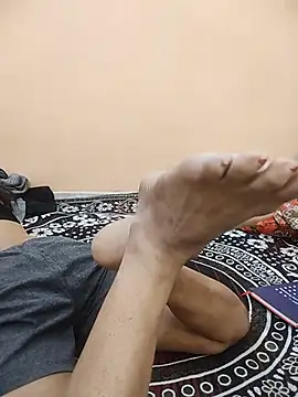 meenu_bhabhi547 Pertunjukan Webcam