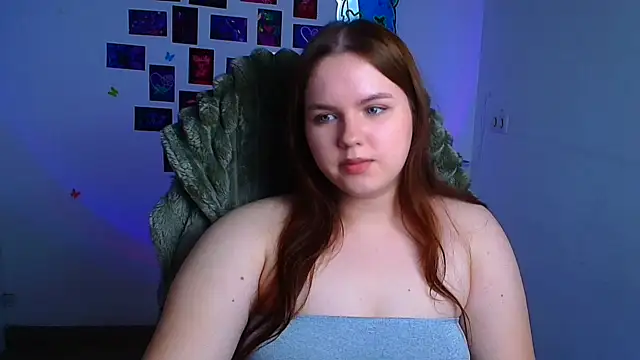 Kitty_Mia_Kitty Adlı Modelin Canlı XXX Sohbeti