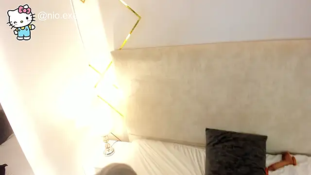 Show modela Nioki_ na web-kameri