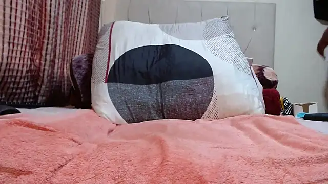 CHOCOLATEDARKBUSTYX: онлайн-секс-чат