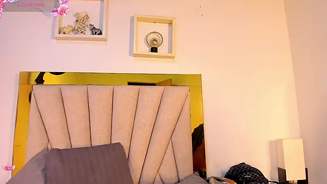 vahiolet_fuentes Obrolan Langsung XXX