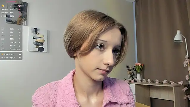 TaiteFairfield 现场XXX聊天