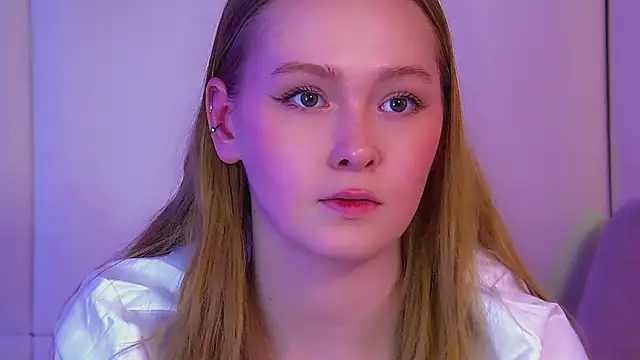 Chat +18 de AgataFoxley ao vivo