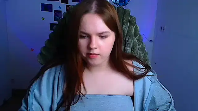 Kitty_Mia_Kitty Live XXX-Chat