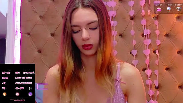 CoraVex's Live XXX Chat